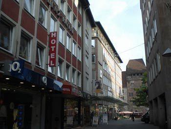 Lorenz Hotel Zentral Нюрнберг Экстерьер фото